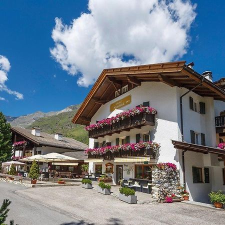 Hotel Alpenblick Pfelders Bagian luar foto